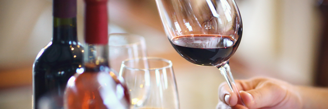 Elevate Your Collection with Luxury Wine Accessories